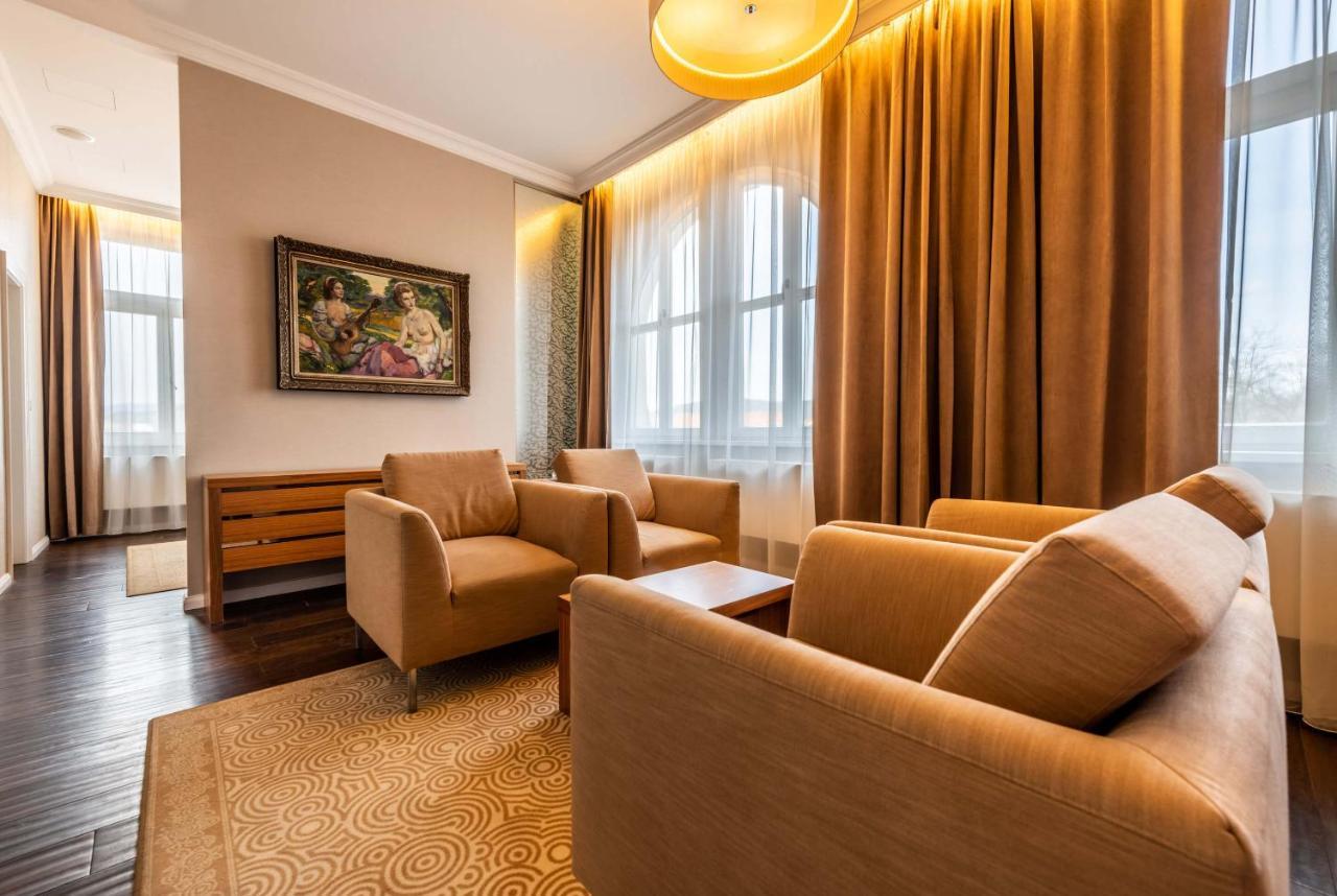Hotel Elizabeth Trencin Ngoại thất bức ảnh