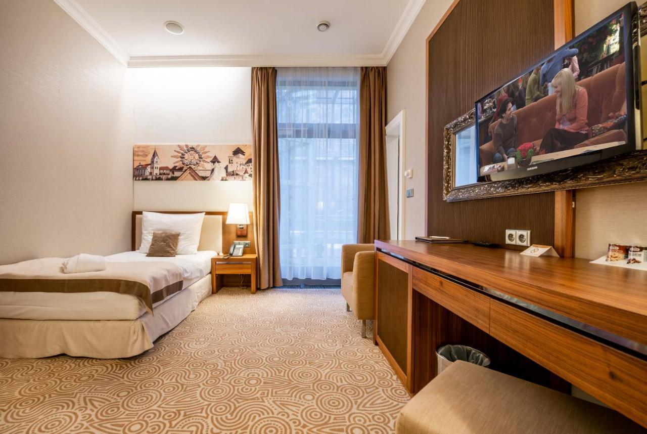 Hotel Elizabeth Trencin Ngoại thất bức ảnh