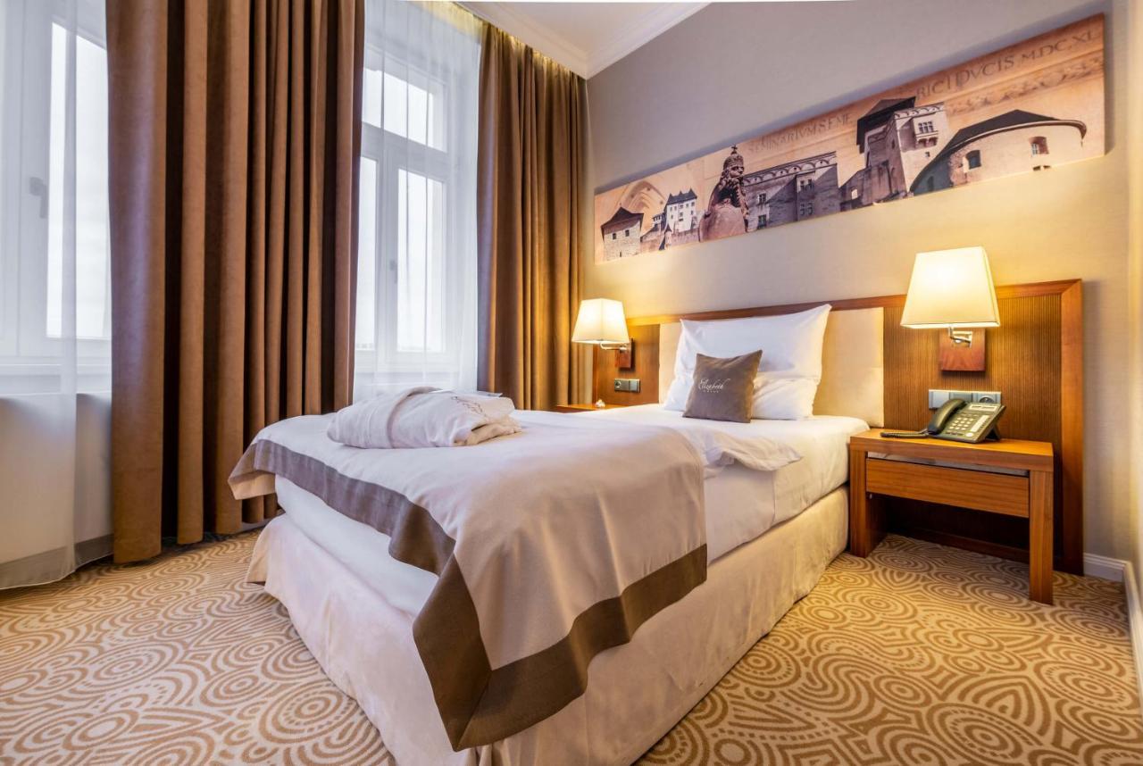 Hotel Elizabeth Trencin Ngoại thất bức ảnh
