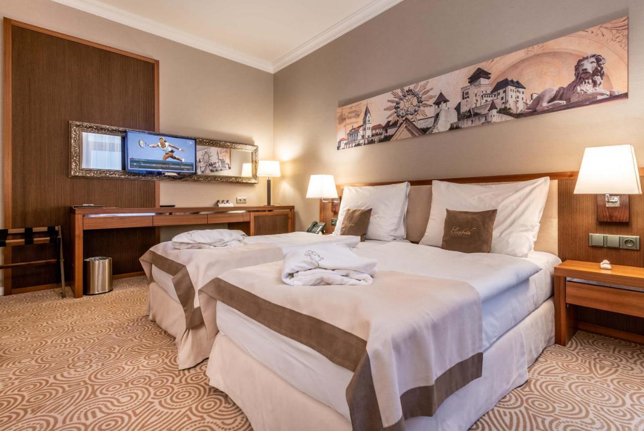 Hotel Elizabeth Trencin Ngoại thất bức ảnh