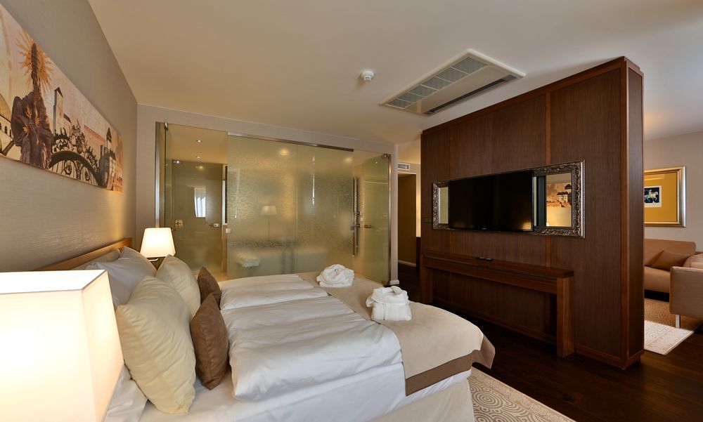 Hotel Elizabeth Trencin Ngoại thất bức ảnh