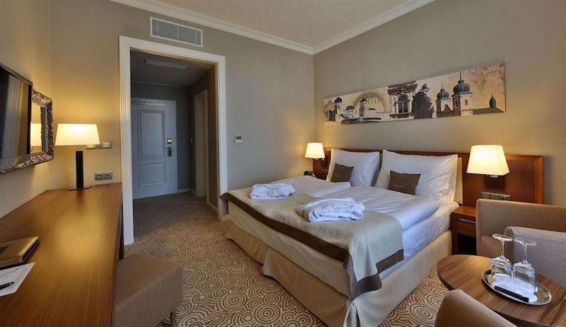Hotel Elizabeth Trencin Ngoại thất bức ảnh